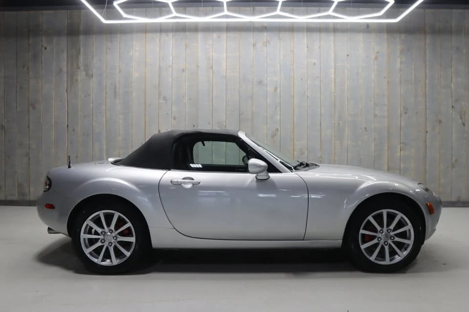 2007 Mazda NC MX-5 Miata - Image 3 of 11