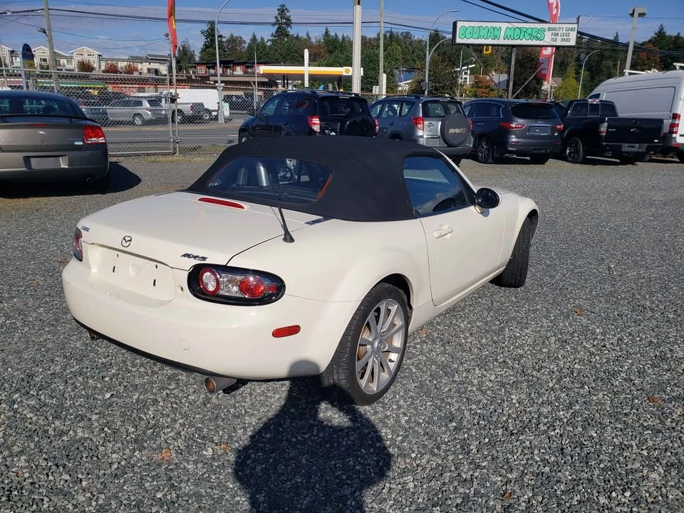2007 Mazda NC MX-5 Miata - Image 4 of 8