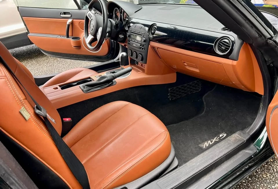 2007 Mazda NC MX-5 Miata - Image 14 of 20