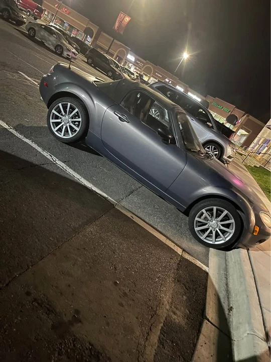 2007 Mazda NC MX-5 Miata - Image 2 of 5