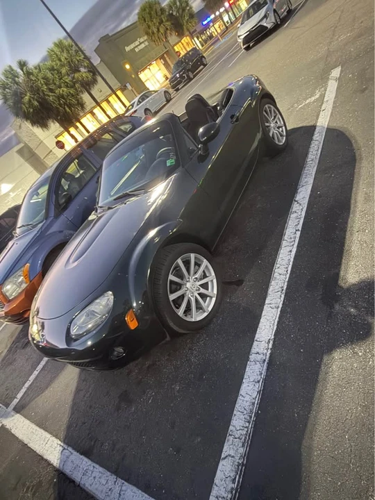 2007 Mazda NC MX-5 Miata - Image 3 of 6