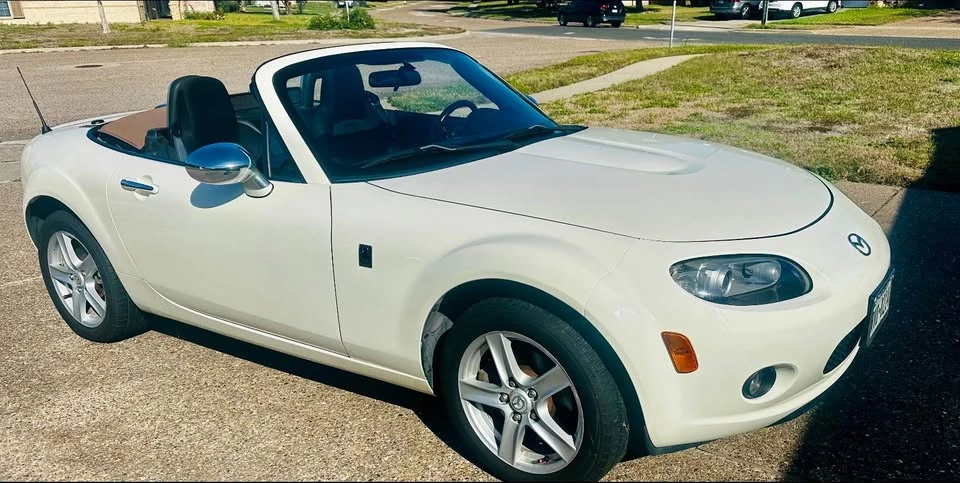 2007 Mazda NC MX-5 Miata - Image 16 of 17