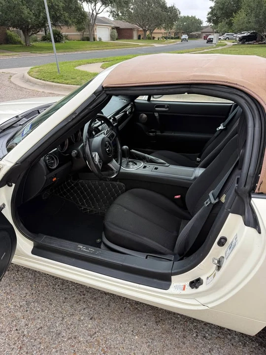 2007 Mazda NC MX-5 Miata - Image 8 of 17