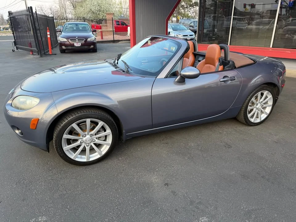 2007 Mazda NC MX-5 Miata - Image 15 of 17