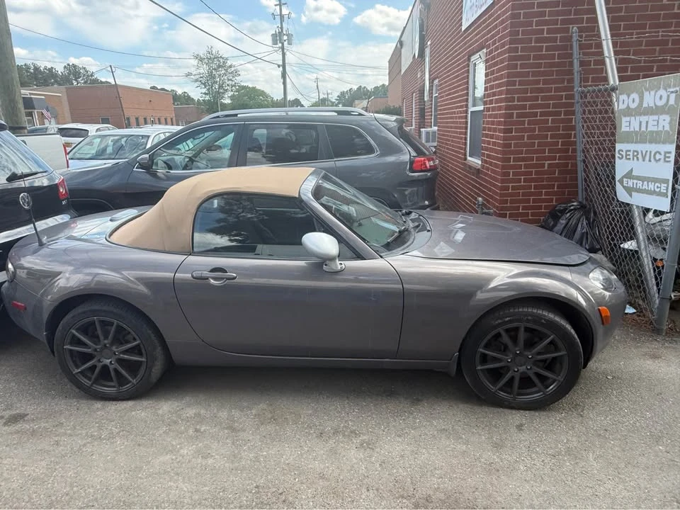 2007 Mazda NC MX-5 Miata - Image 2 of 5