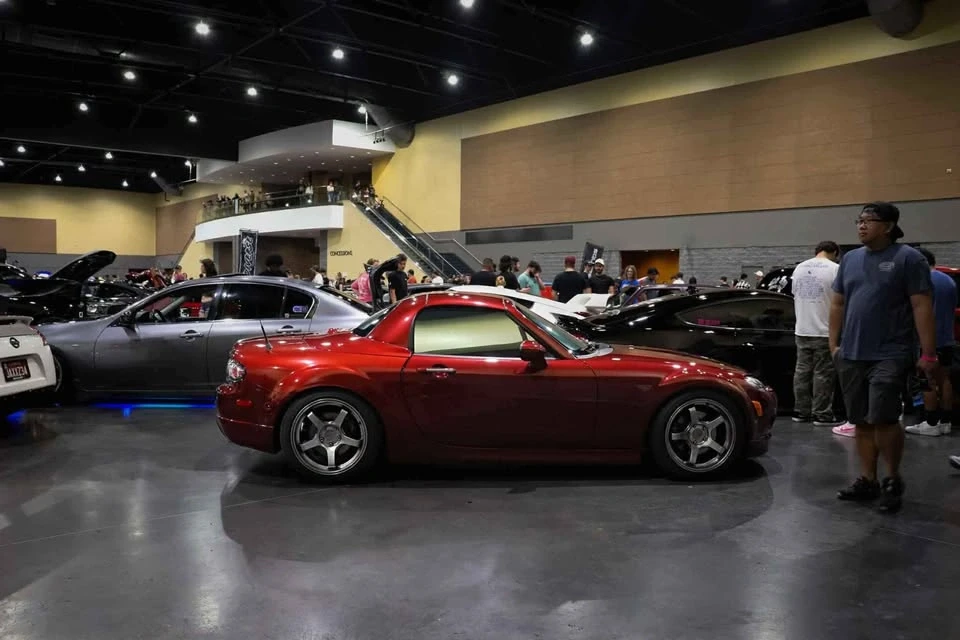 2007 Mazda NC MX-5 Miata - Image 3 of 19