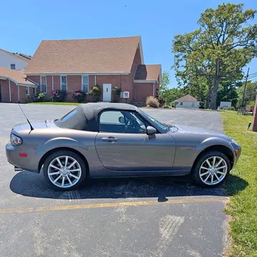2007 Mazda MX-5 Miata Roadster Touring
