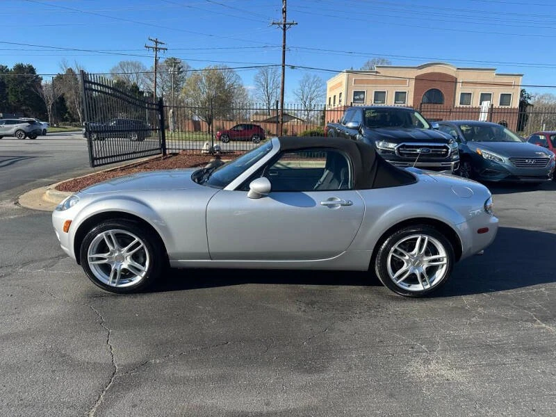 2007 Mazda NC MX-5 Miata - Image 8 of 20