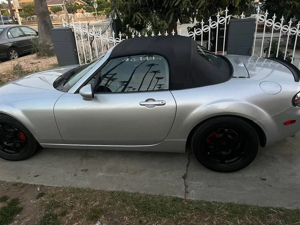 2007 Mazda NC MX-5 Miata - Image 9 of 11