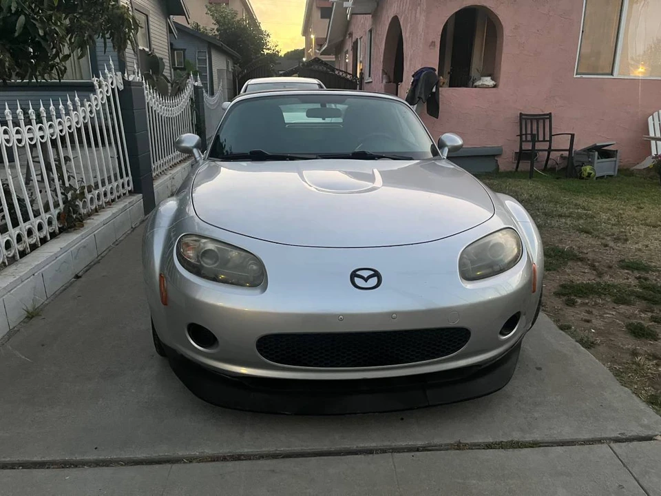 2007 Mazda NC MX-5 Miata - Image 4 of 11