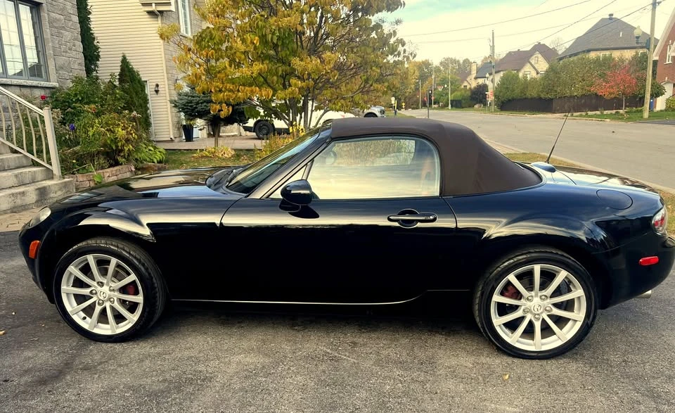 2007 Mazda NC MX-5 Miata - Image 16 of 18