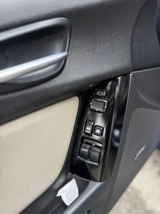 2007 Mazda RX-8 1st Gen - Image 15 of 17