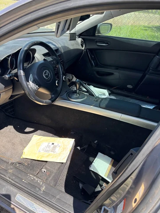 2007 Mazda RX-8 1st Gen - Image 14 of 16