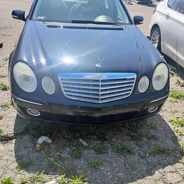 2007 Mercedes-Benz 300 E 3.0 Sedan 4D