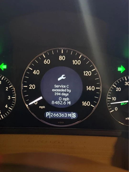 2007 Mercedes-Benz W211 E-Class - Image 15 of 18