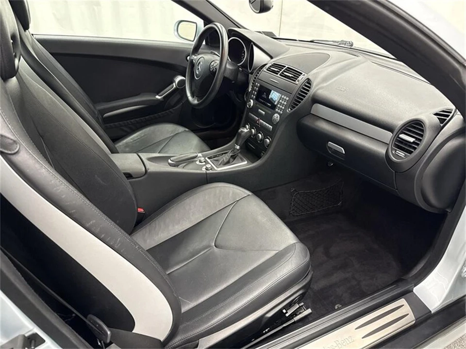 2007 Mercedes-Benz W203 C-Class - Image 15 of 17