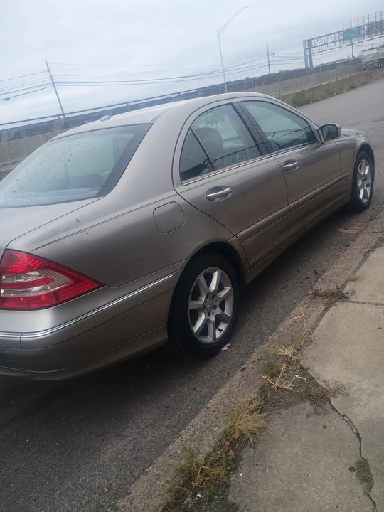 2007 Mercedes-Benz W211 E-Class - Image 8 of 18
