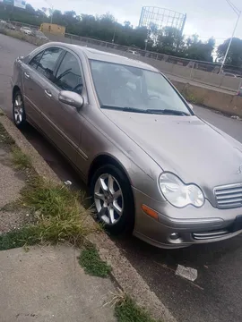 2007 Mercedes-Benz 400 E Sedan 4D