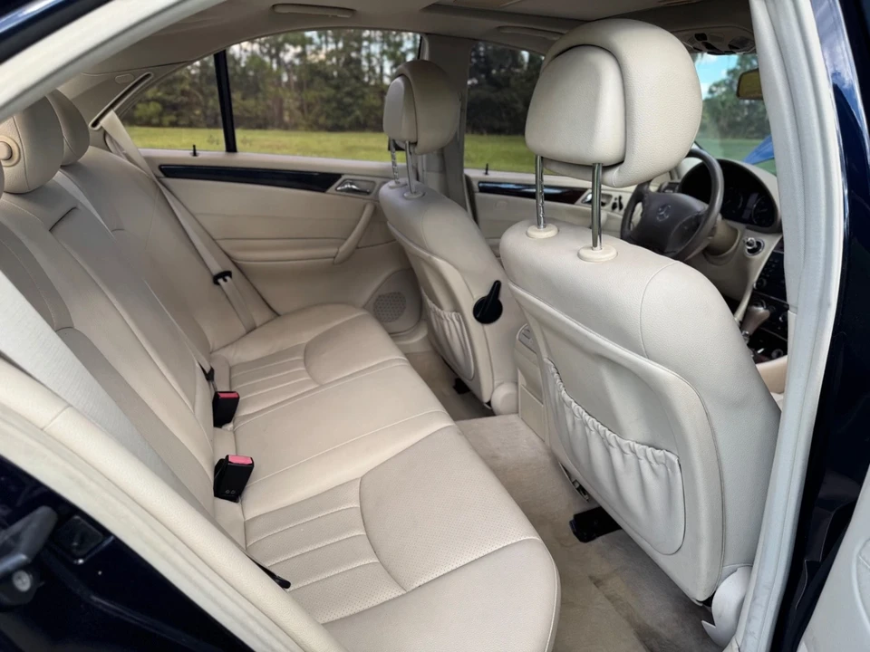 2007 Mercedes-Benz W203 C-Class - Image 12 of 19