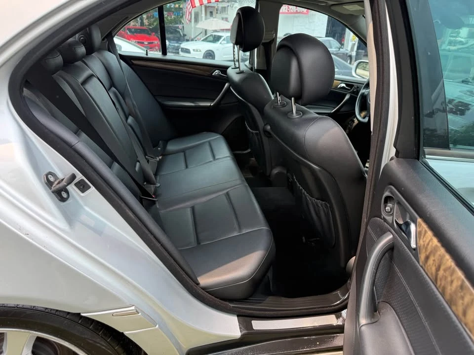 2007 Mercedes-Benz W203 C-Class - Image 8 of 20