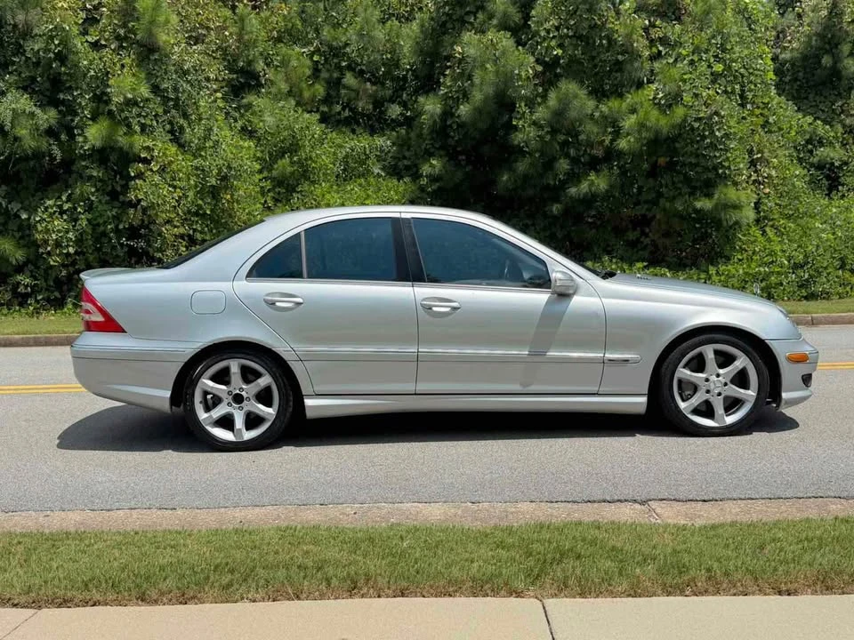 2007 Mercedes-Benz W203 C-Class - Image 2 of 17