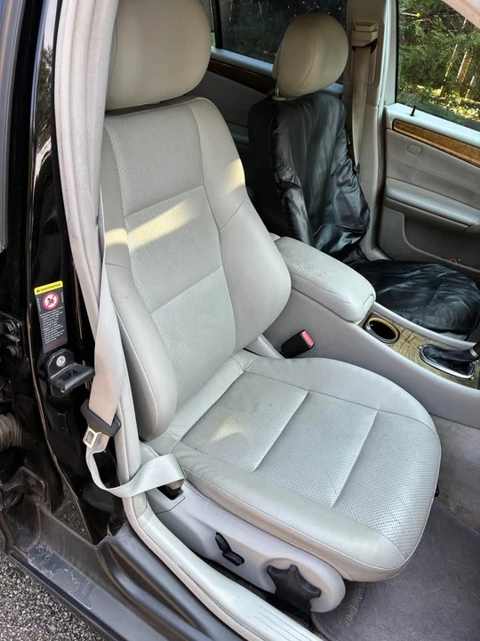2007 Mercedes-Benz W203 C-Class - Image 14 of 18