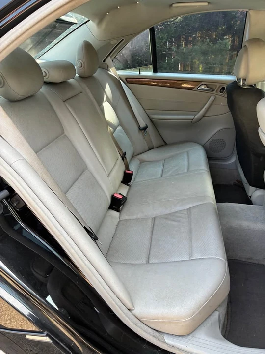 2007 Mercedes-Benz W203 C-Class - Image 11 of 18