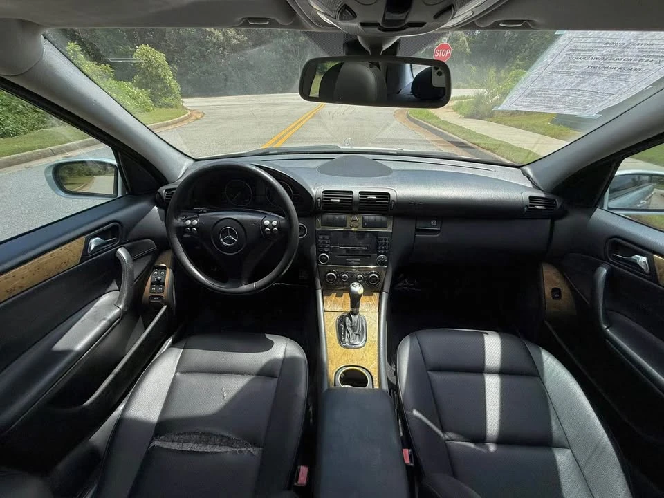 2007 Mercedes-Benz W203 C-Class - Image 13 of 17