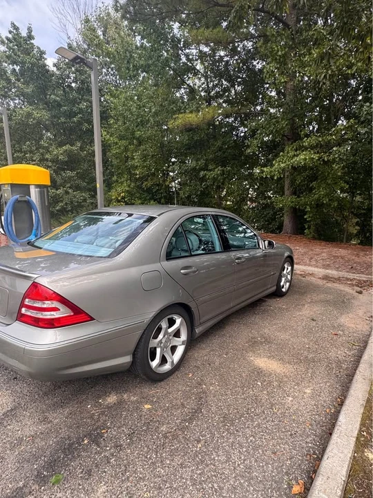 2007 Mercedes-Benz W203 C-Class - Image 15 of 18