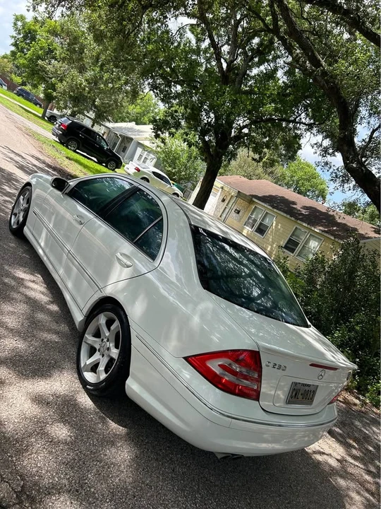2007 Mercedes-Benz W203 C-Class - Image 7 of 13