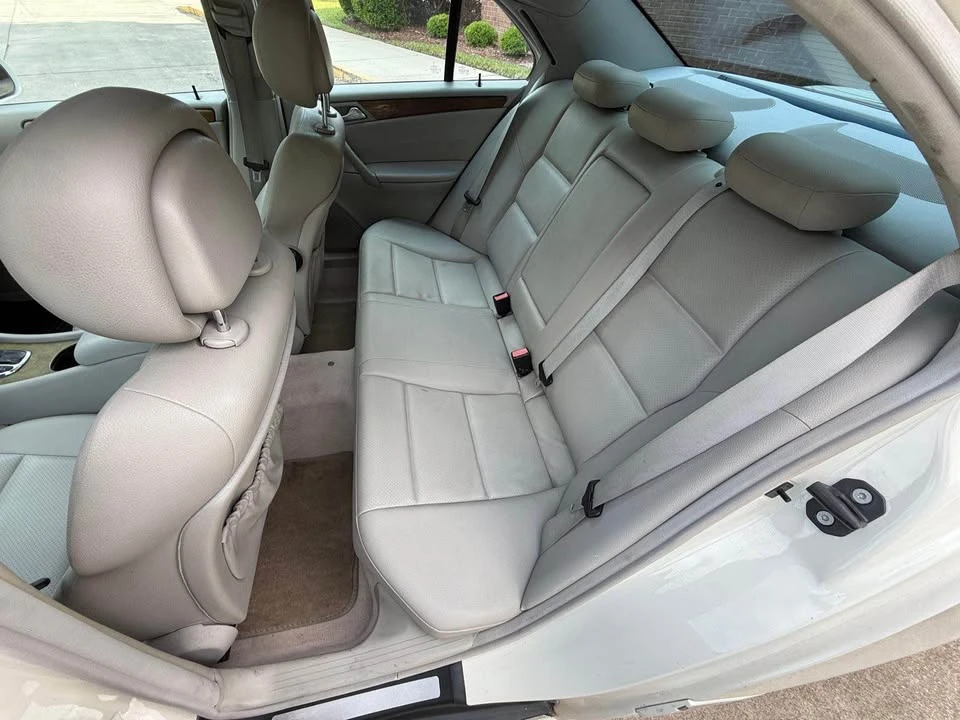 2007 Mercedes-Benz W203 C-Class - Image 11 of 20
