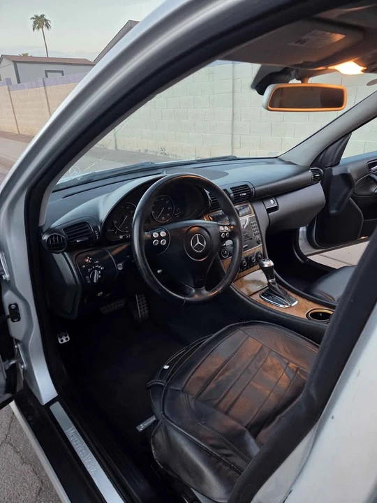 2007 Mercedes-Benz W203 C-Class - Image 9 of 14