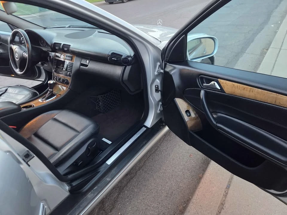 2007 Mercedes-Benz W203 C-Class - Image 13 of 14
