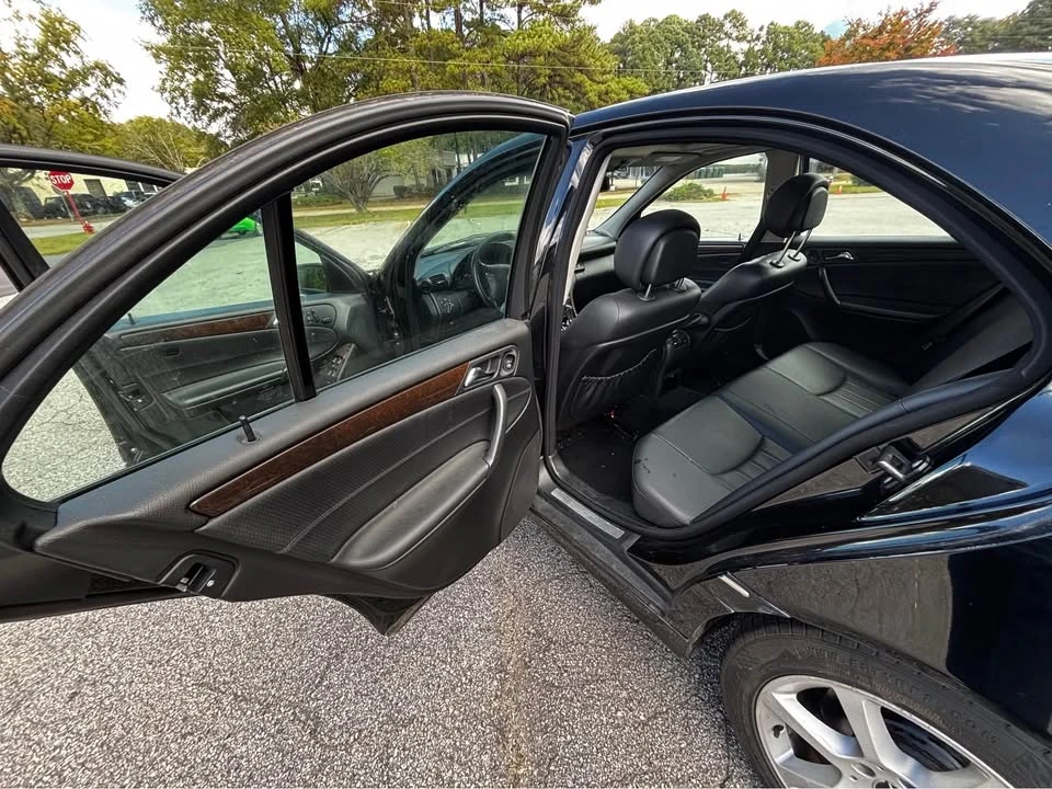 2007 Mercedes-Benz W203 C-Class - Image 8 of 13