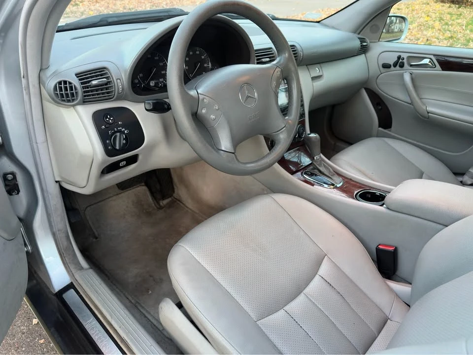2007 Mercedes-Benz W203 C-Class - Image 8 of 17