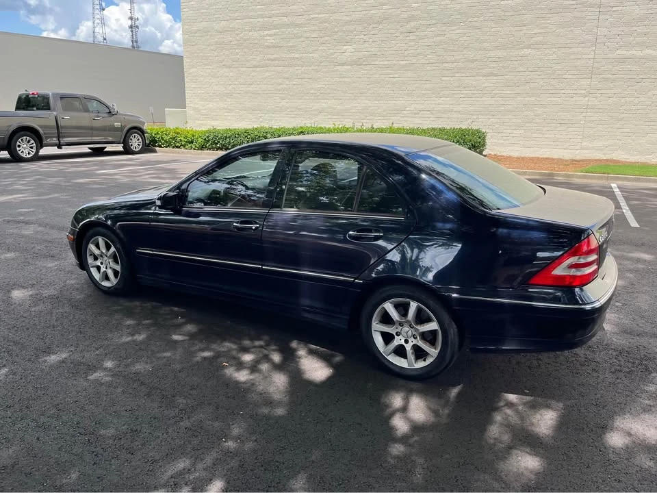 2007 Mercedes-Benz W203 C-Class - Image 7 of 20