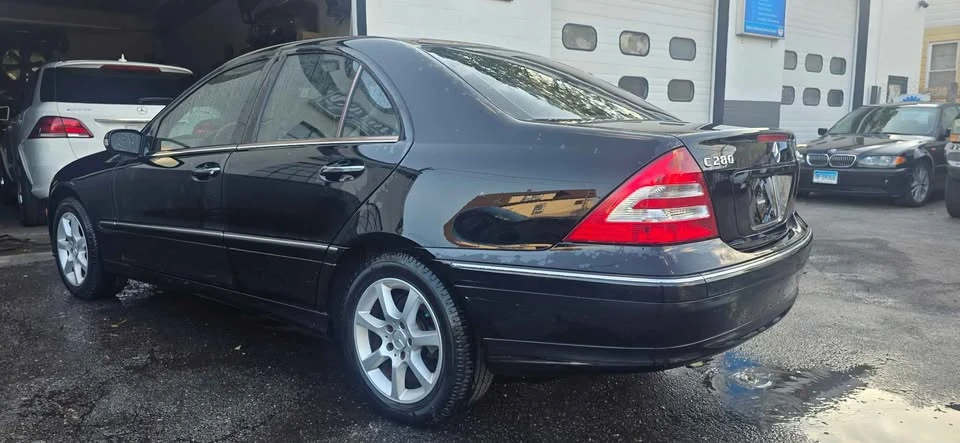 2007 Mercedes-Benz W203 C-Class - Image 3 of 8