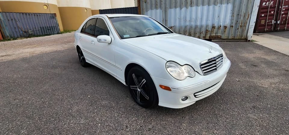 2007 Mercedes-Benz W203 C-Class - Image 2 of 20