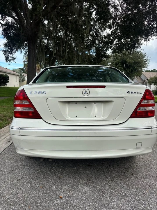 2007 Mercedes-Benz W203 C-Class - Image 2 of 18