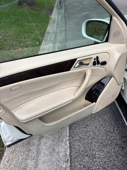 2007 Mercedes-Benz W203 C-Class - Image 13 of 18