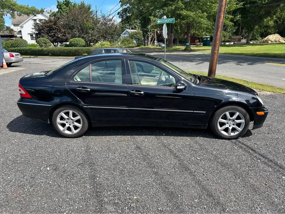2007 Mercedes-Benz W203 C-Class - Image 8 of 12