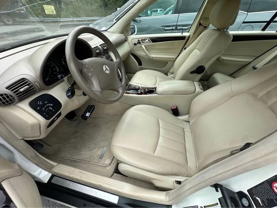 2007 Mercedes-Benz W203 C-Class - Image 3 of 4