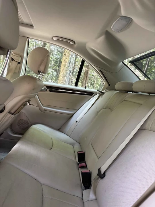 2007 Mercedes-Benz W203 C-Class - Image 14 of 17