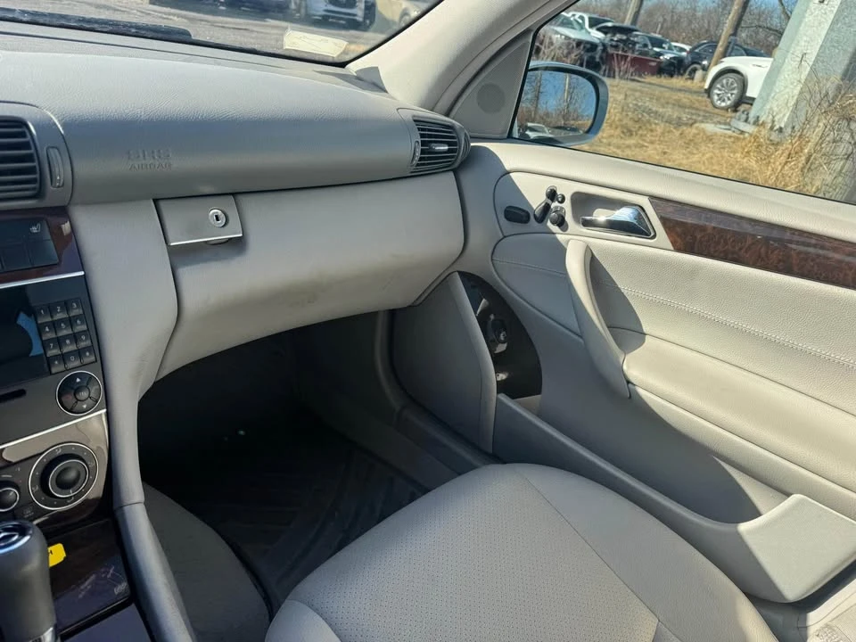 2007 Mercedes-Benz W203 C-Class - Image 7 of 17