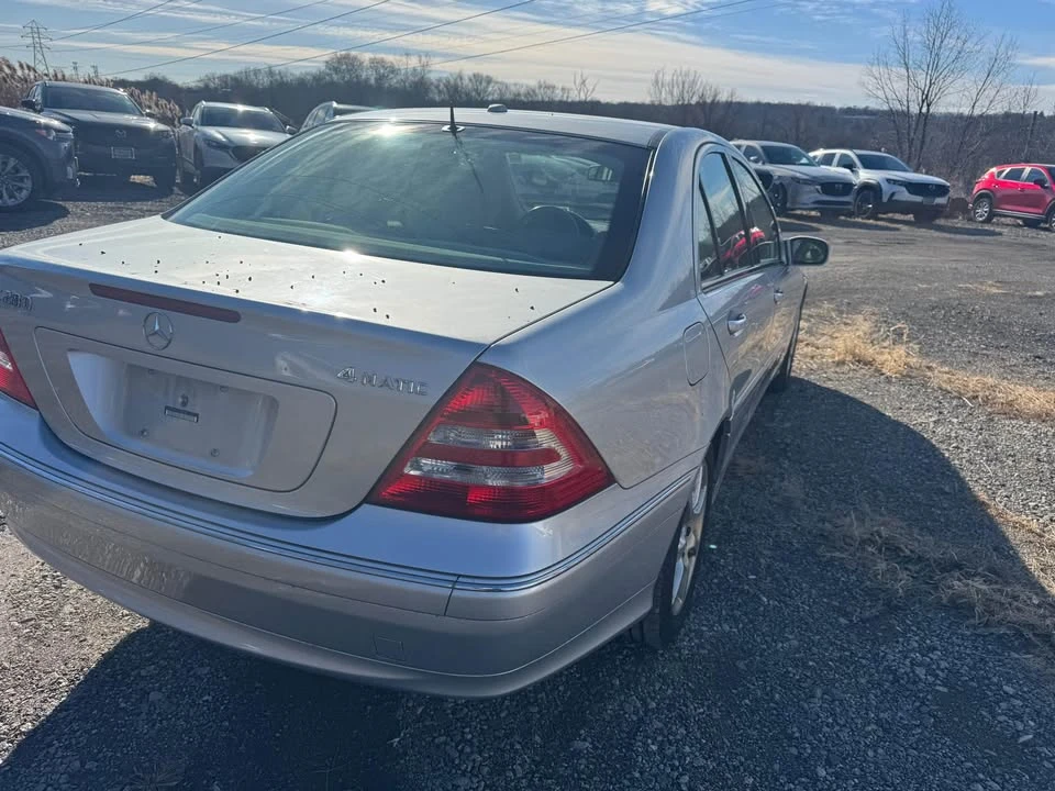 2007 Mercedes-Benz W203 C-Class - Image 16 of 17