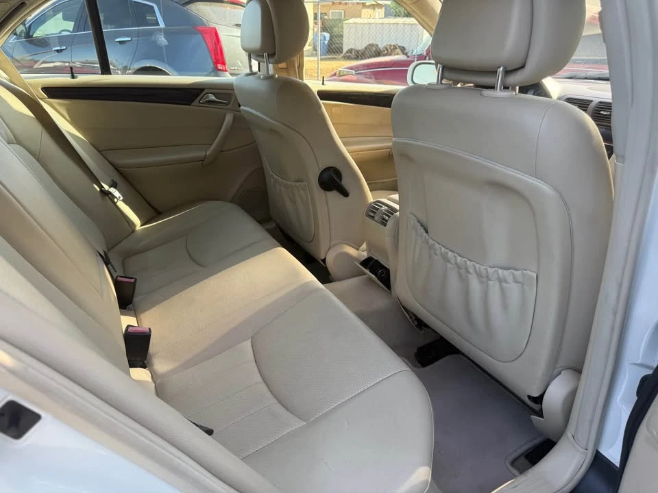 2007 Mercedes-Benz W203 C-Class - Image 8 of 16