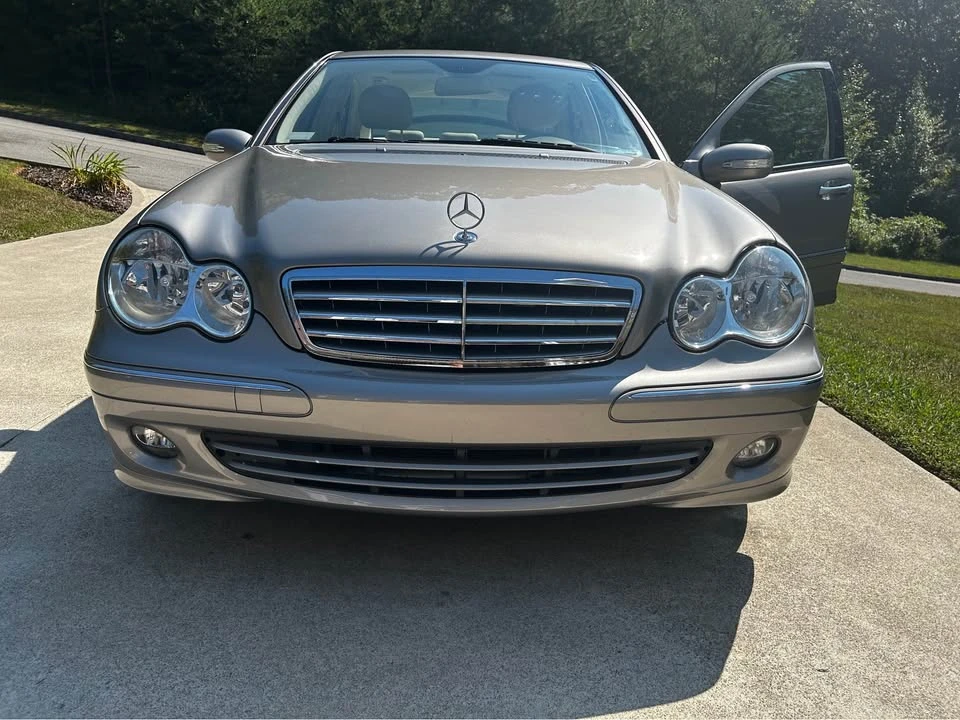2007 Mercedes-Benz W203 C-Class - Image 2 of 11