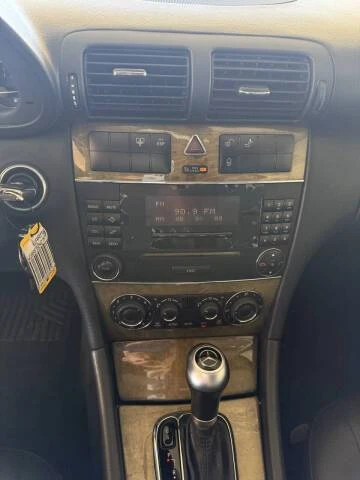 2007 Mercedes-Benz W203 C-Class - Image 14 of 16
