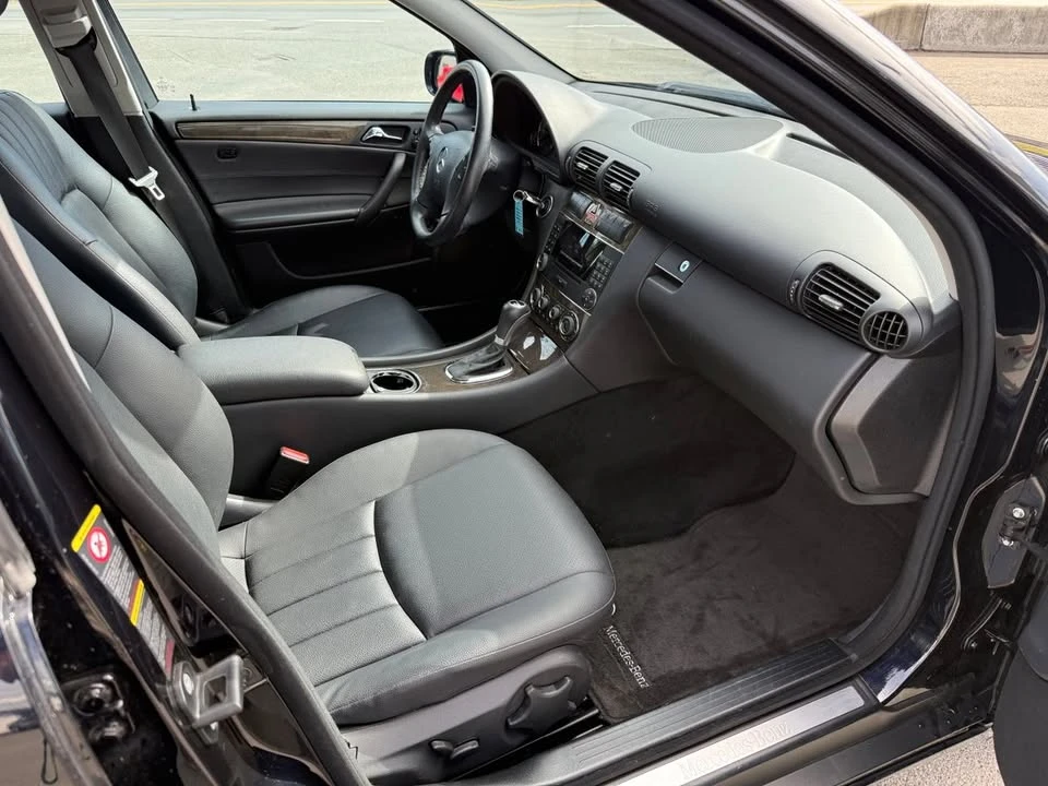 2007 Mercedes-Benz W203 C-Class - Image 11 of 12