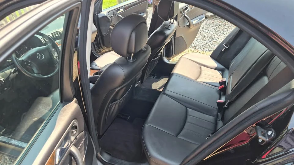 2007 Mercedes-Benz W203 C-Class - Image 12 of 14